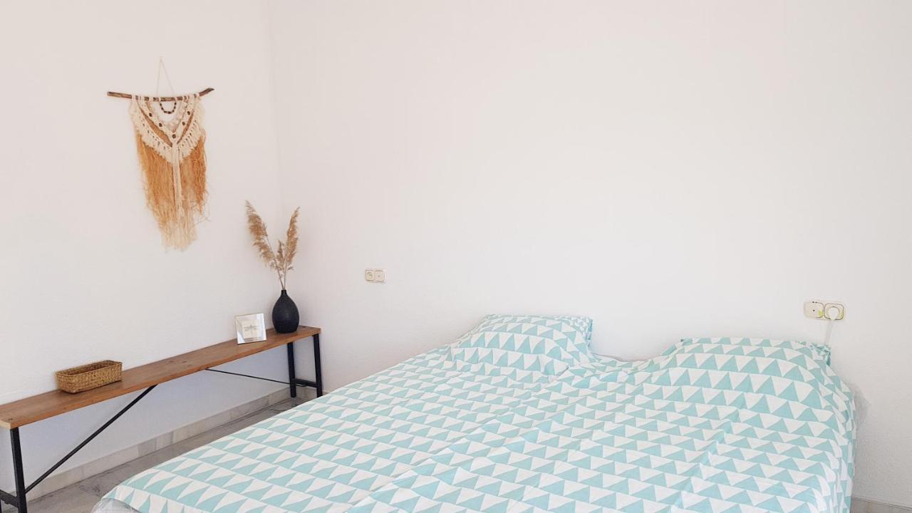 Beach House Casa Luna, Marbella Sitio de Calahonda ภายนอก รูปภาพ