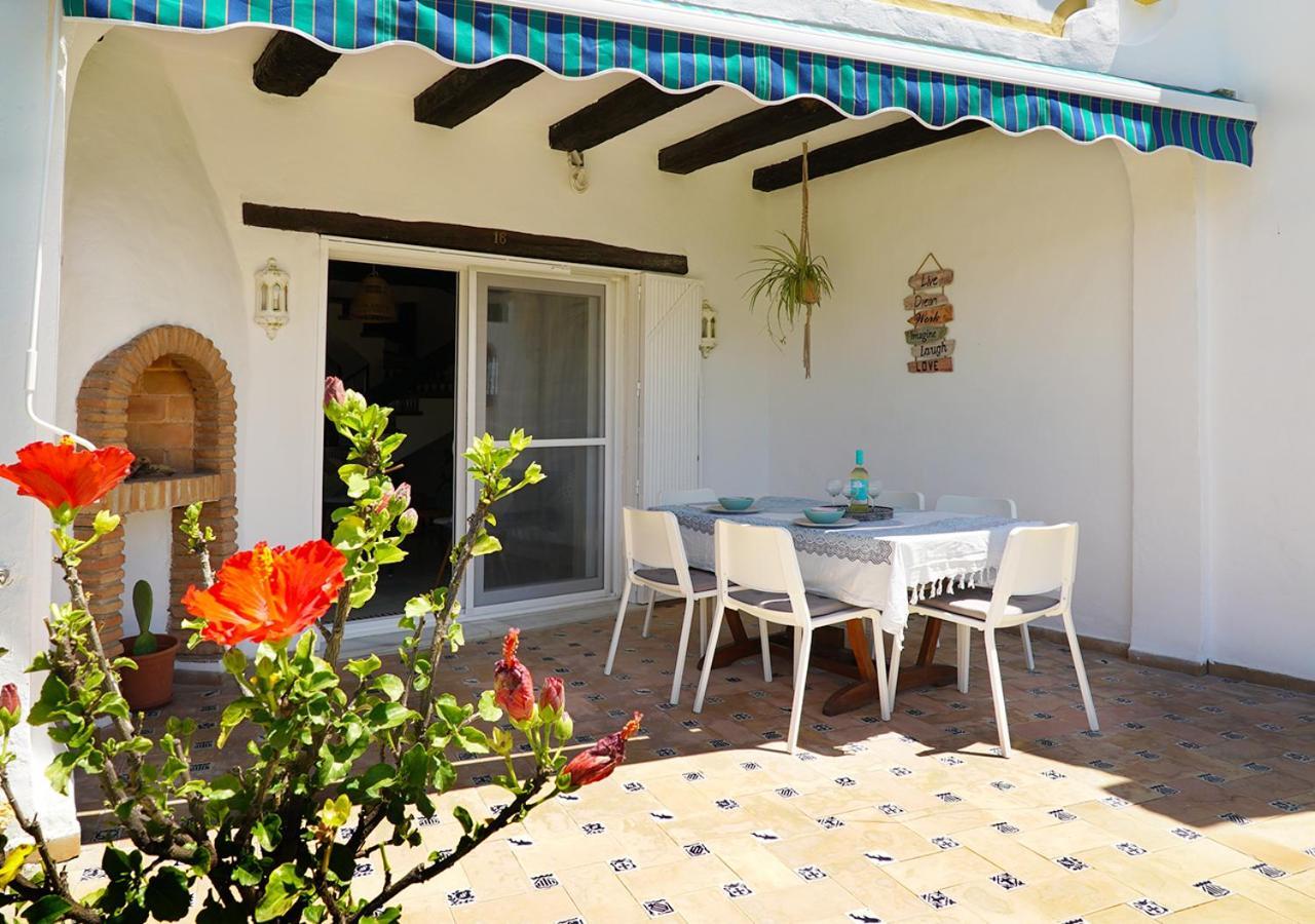 Beach House Casa Luna, Marbella Sitio de Calahonda ภายนอก รูปภาพ