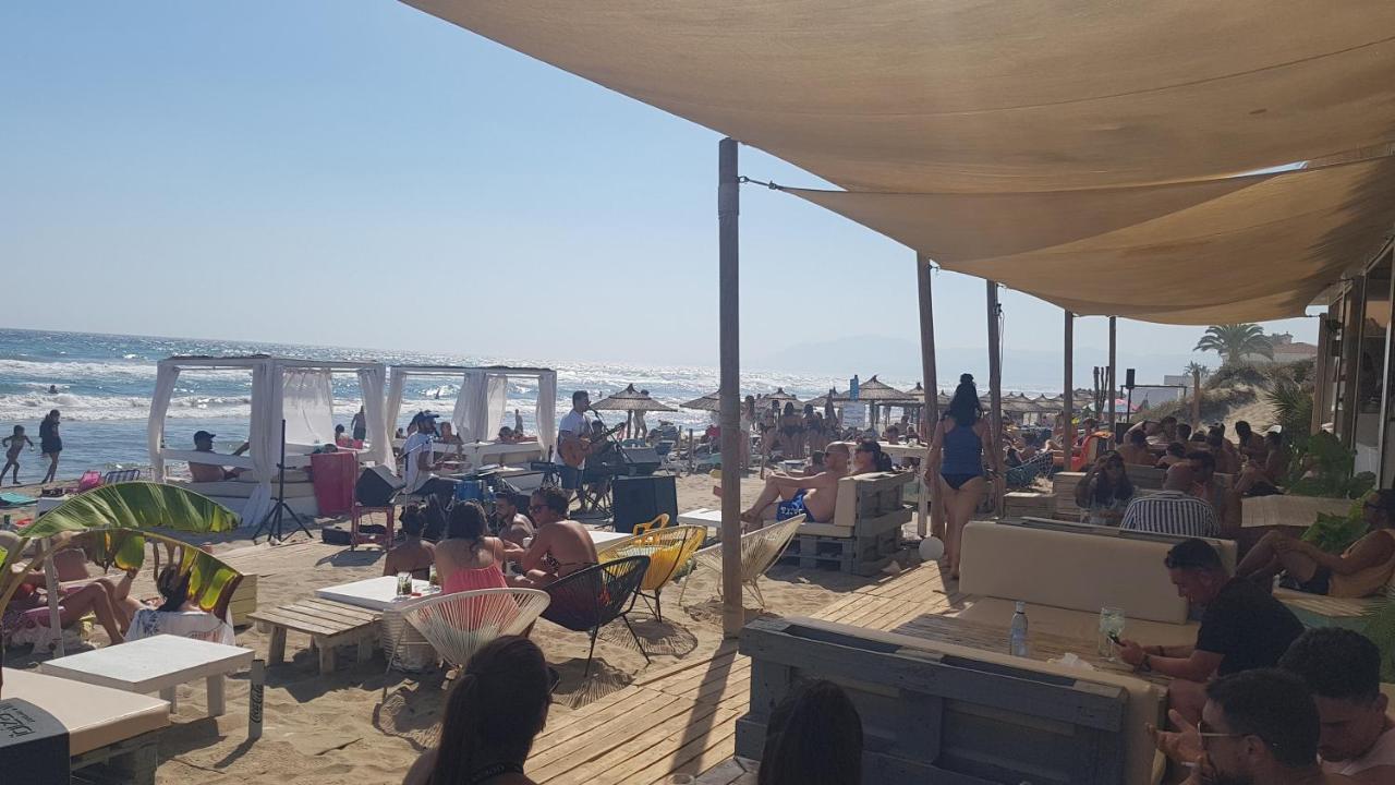 Beach House Casa Luna, Marbella Sitio de Calahonda ภายนอก รูปภาพ