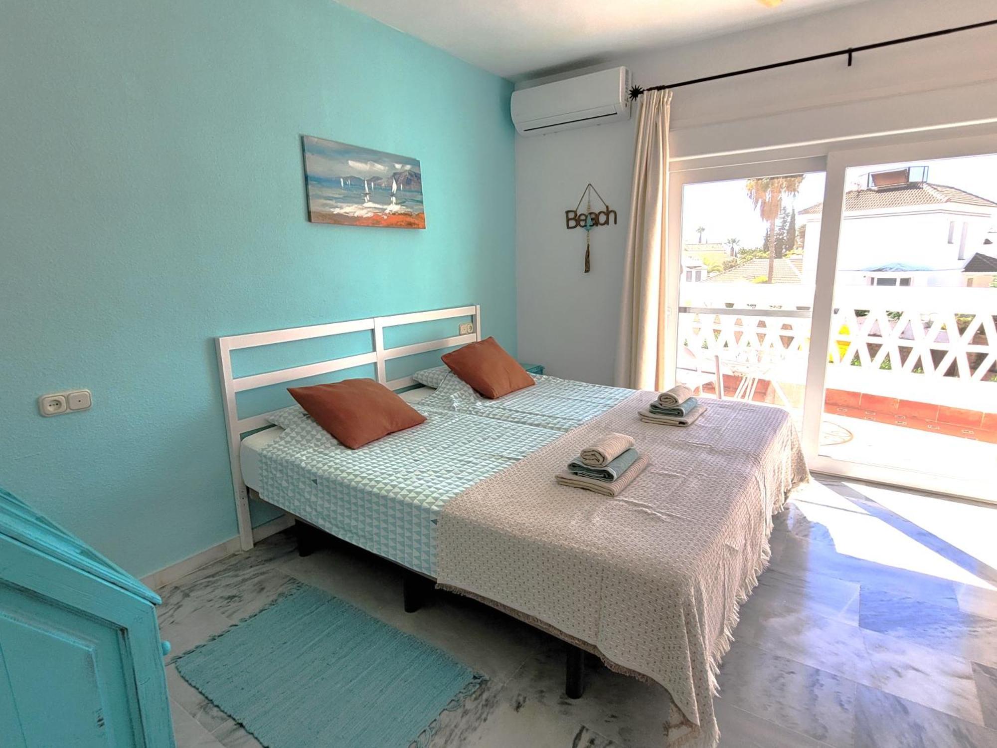 Beach House Casa Luna, Marbella Sitio de Calahonda ภายนอก รูปภาพ