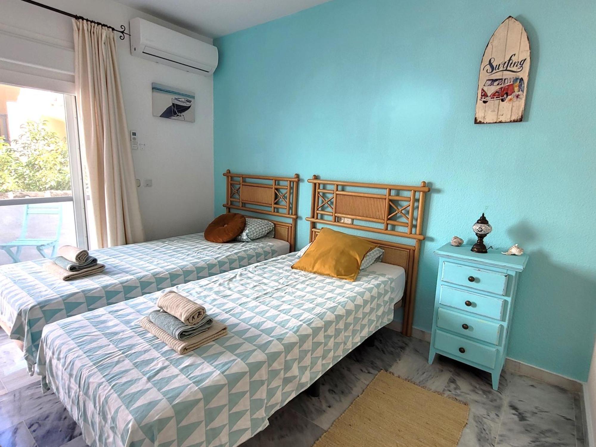 Beach House Casa Luna, Marbella Sitio de Calahonda ภายนอก รูปภาพ